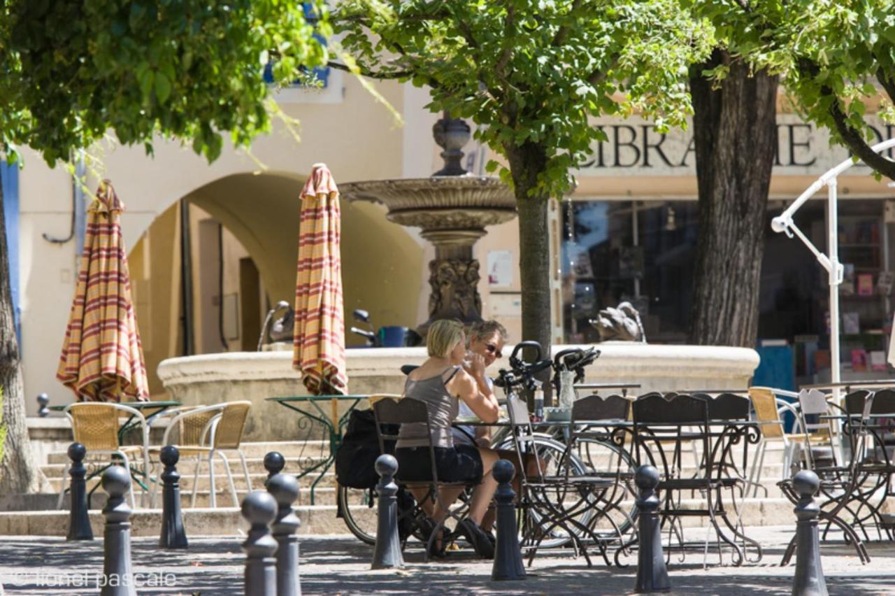 Studio - Fontaine Saint-Paul-Trois-Châteaux Exterior foto